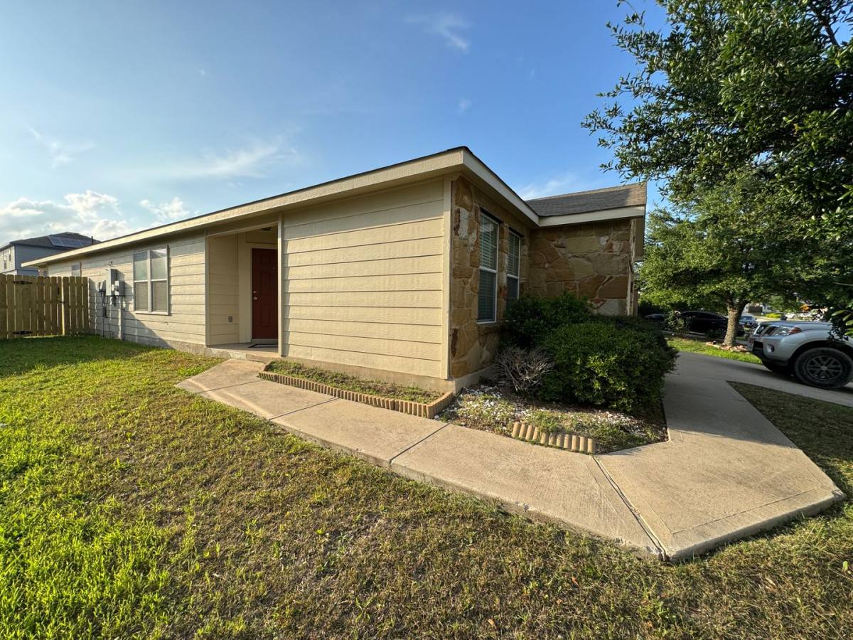 House for rent at 5704 Capricorn Loop, Killeen, TX 76542