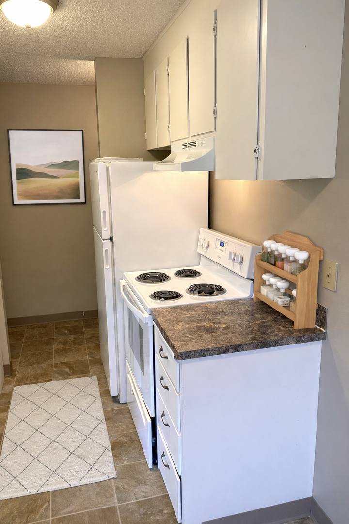 Apartment for rent at 211 Canyon Dr, Prosser, WA 99350