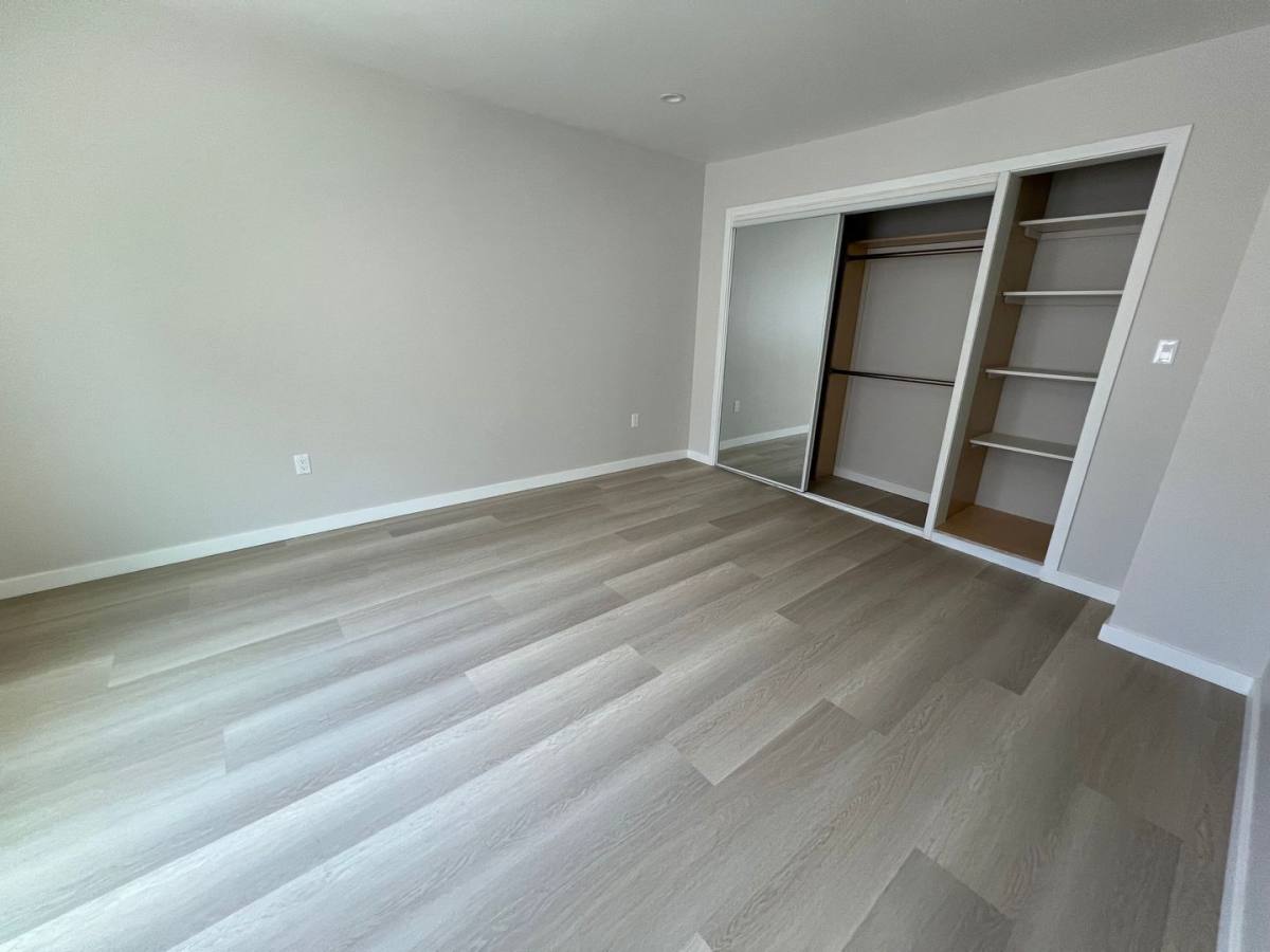 Apartment for rent at 617 W 51st St, Los Angeles, CA 90037