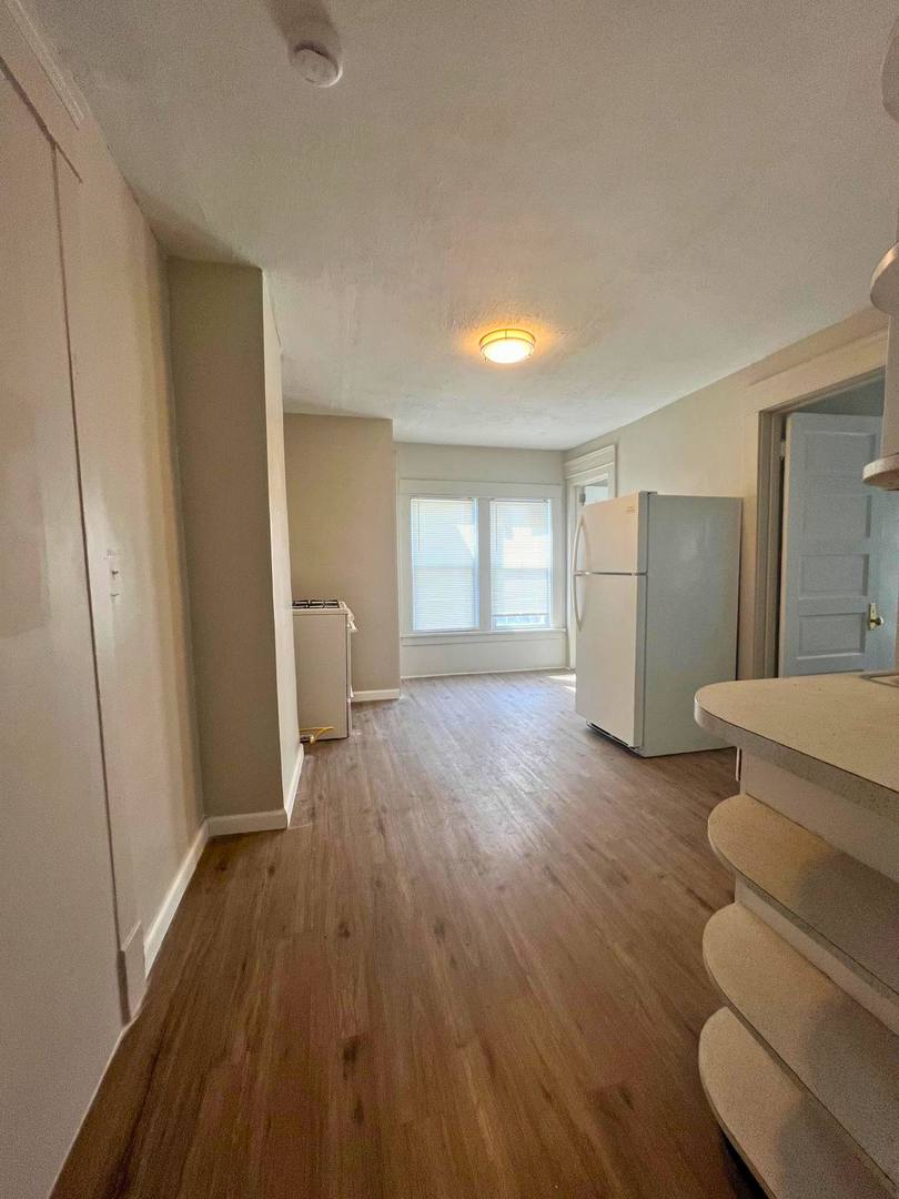 Apartment for rent at 836 E 156th St, Cleveland, OH 44110