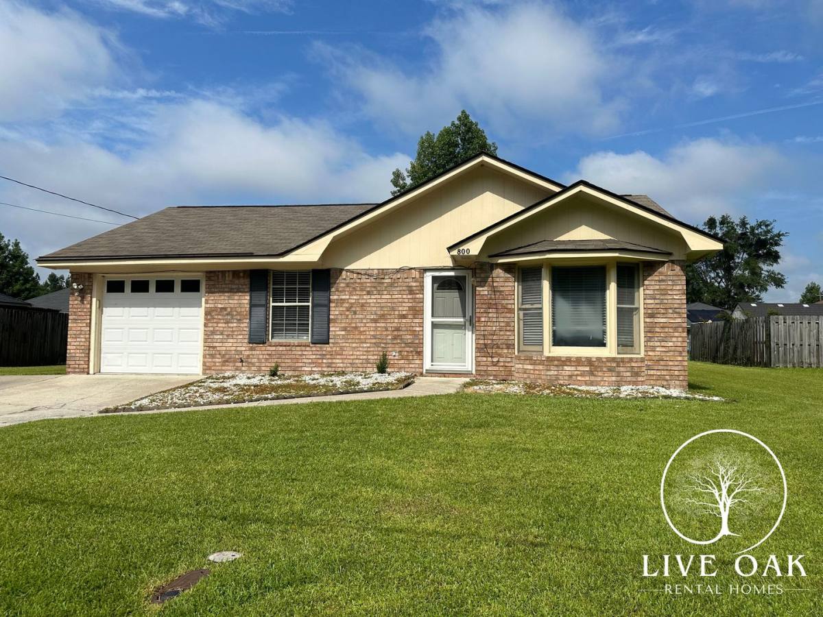 House for rent at 800 Wallace Martin Dr, Hinesville, GA 31313
