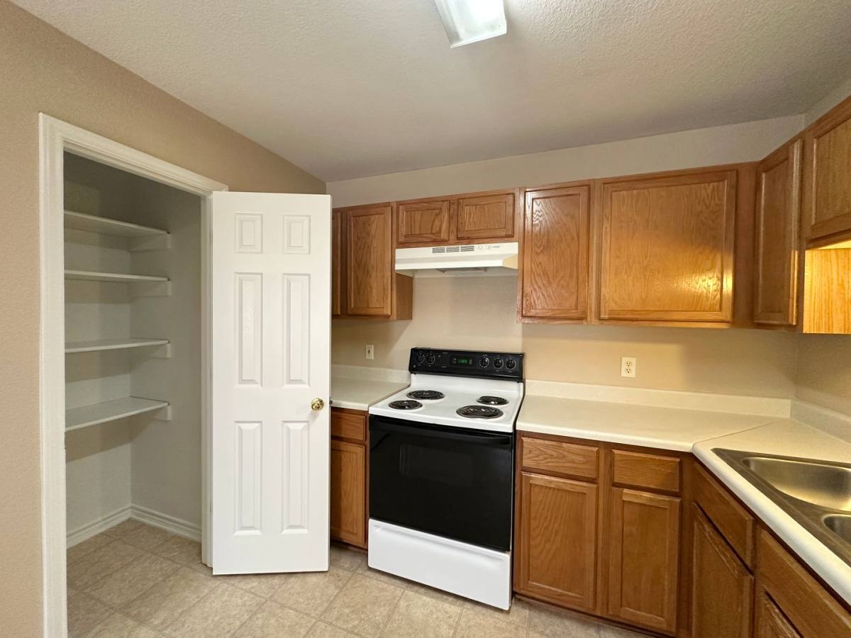 Townhouse for rent at 202 Janelle Dr, Copperas Cove, TX 76522