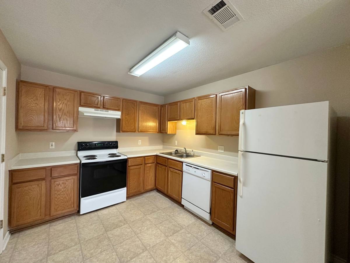 Townhouse for rent at 202 Janelle Dr, Copperas Cove, TX 76522