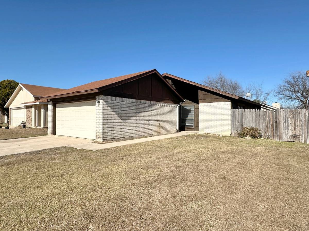 House for rent at 2105 Creekwood Dr, Killeen, TX 76542