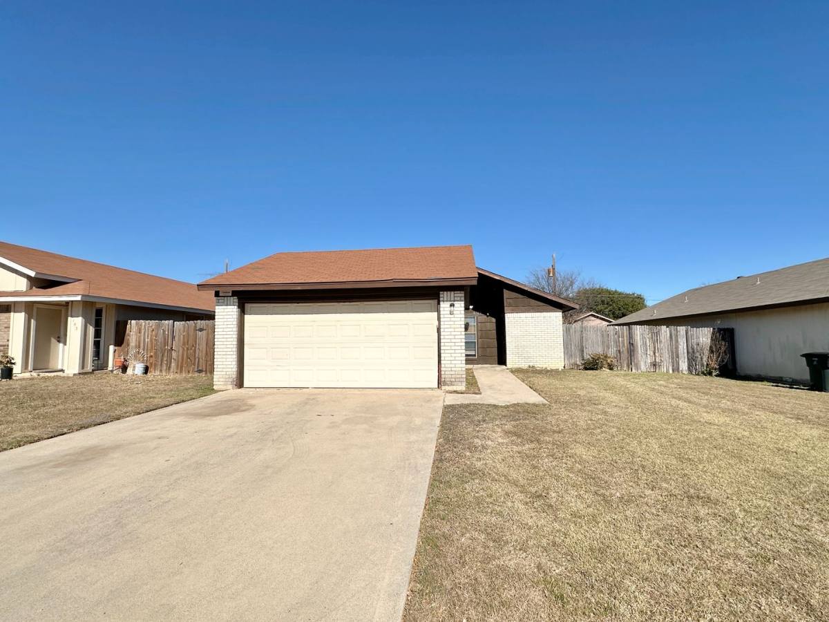 House for rent at 2105 Creekwood Dr, Killeen, TX 76542