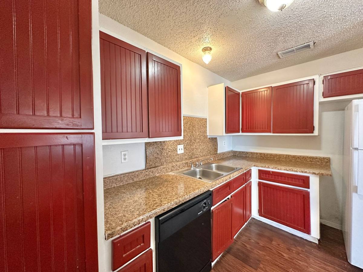 House for rent at 2105 Creekwood Dr, Killeen, TX 76542