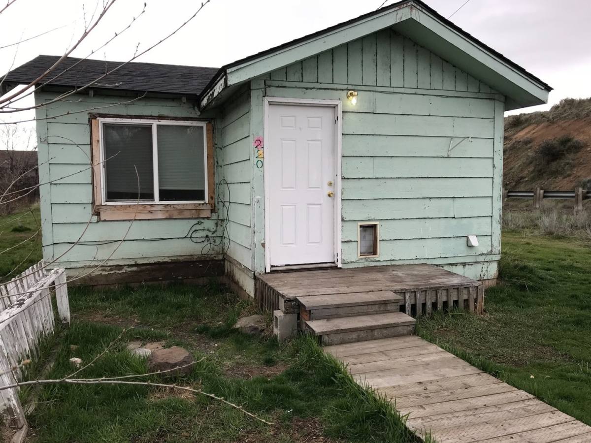 House for rent at 220 Doty, Klamath Falls, OR 97601