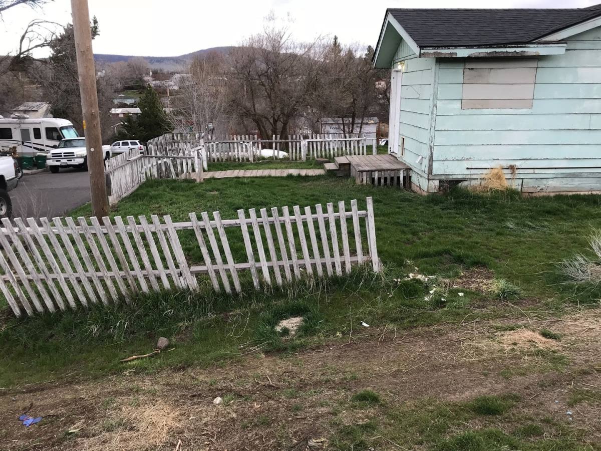 House for rent at 220 Doty, Klamath Falls, OR 97601