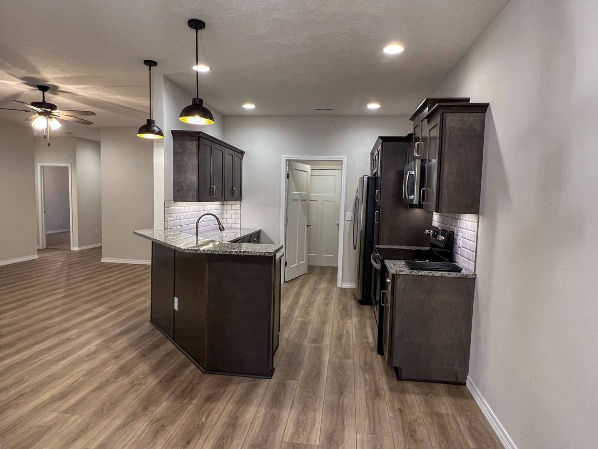 Townhouse for rent at 3021 W Cardinal St, Springfield, MO 65810
