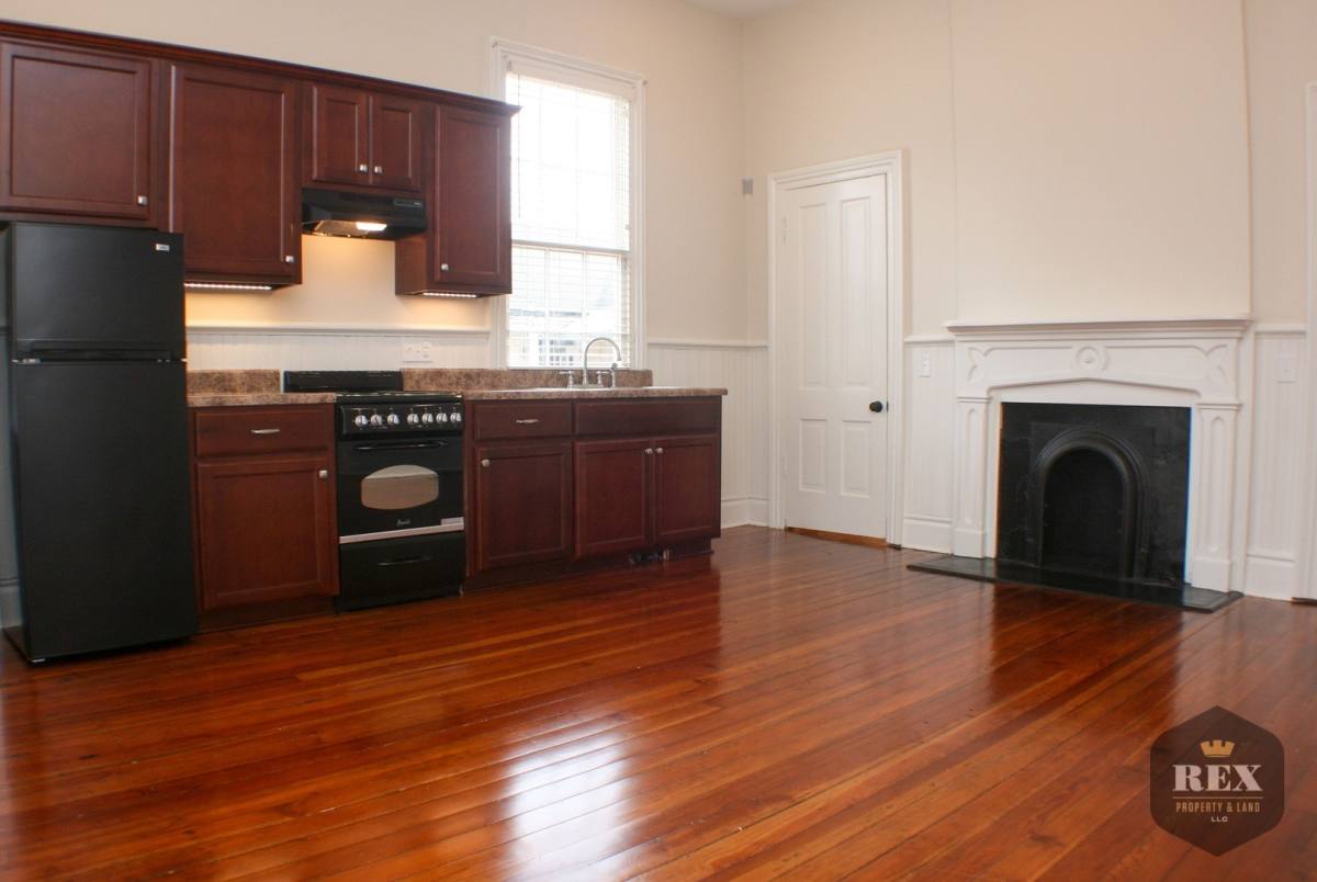 Apartment for rent at 334 Greene St, Augusta, GA 30901