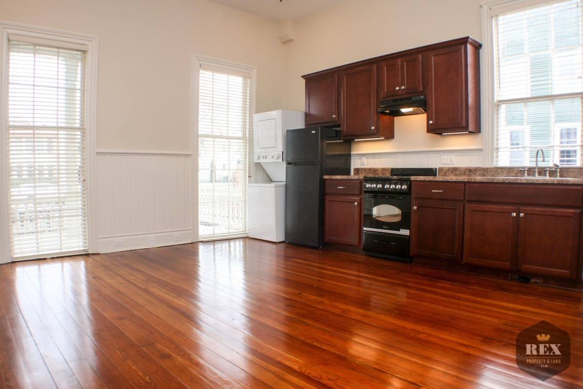 Apartment for rent at 334 Greene St, Augusta, GA 30901