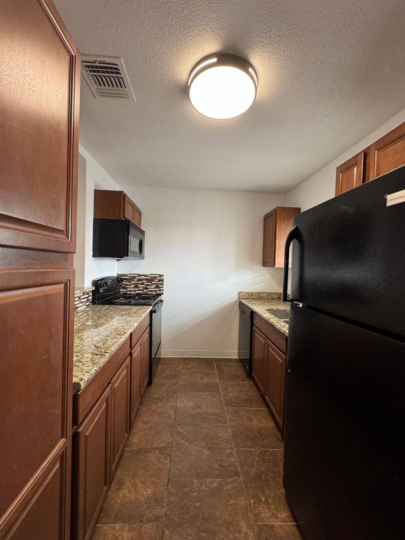 Apartment for rent at 10115 Sahara St, San Antonio, TX 78216