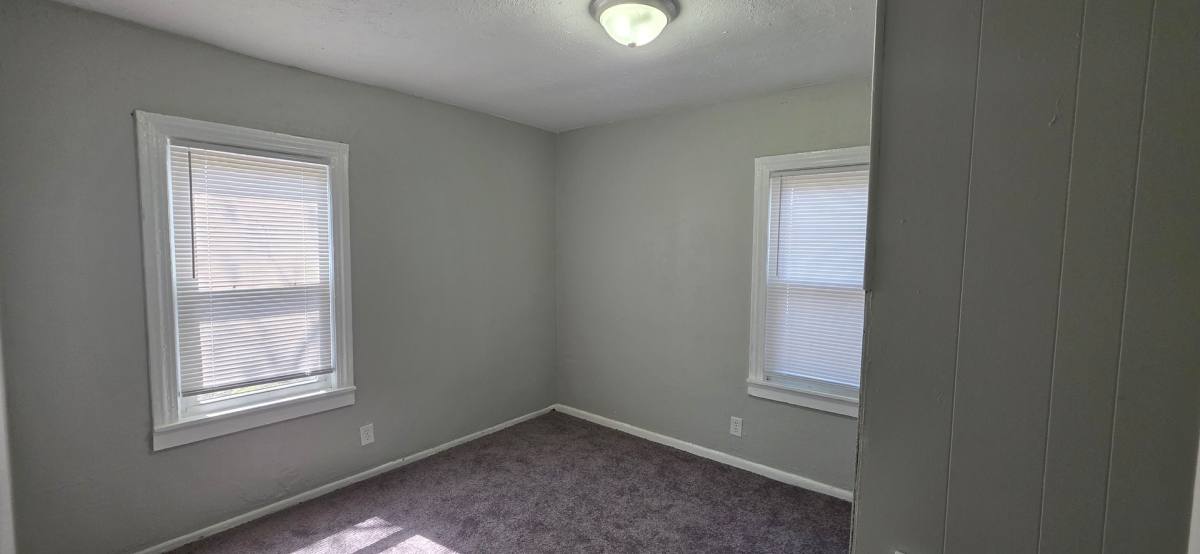 House for rent at 1631 W 7th St, Anderson, IN 46016