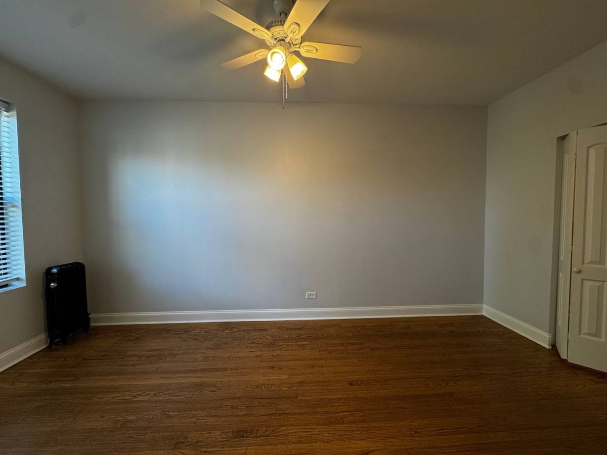 Apartment for rent at 1344 W Lunt Ave, Chicago, IL 60626