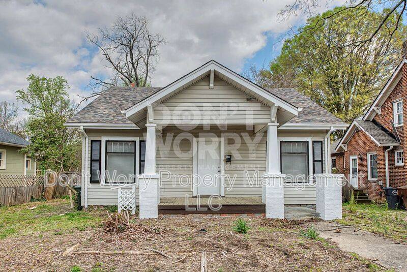 Apartment for rent at 1405 Lexington #A, Greensboro, NC 27403