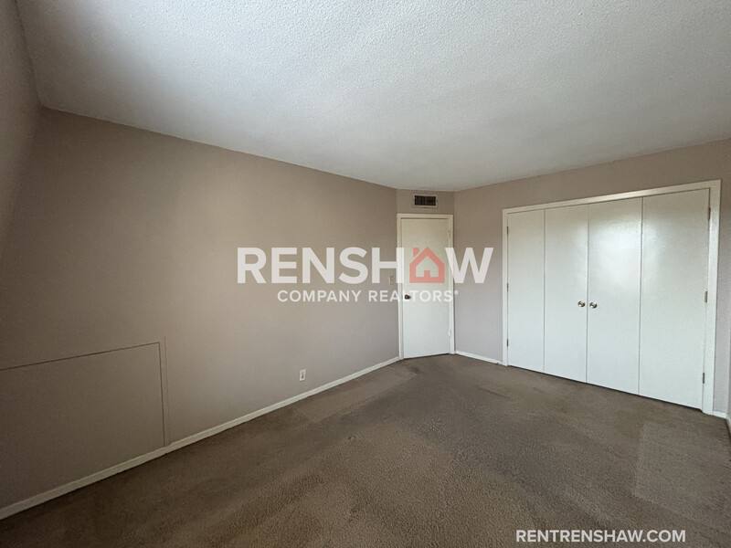 Condo for rent at 6620 Poplar Woods Circle S, Germantown, TN 38138