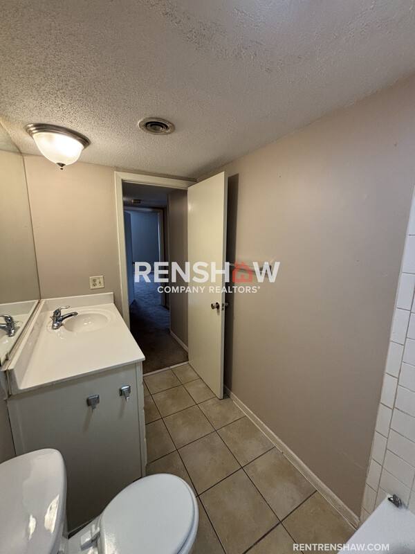 Condo for rent at 6620 Poplar Woods Circle S, Germantown, TN 38138