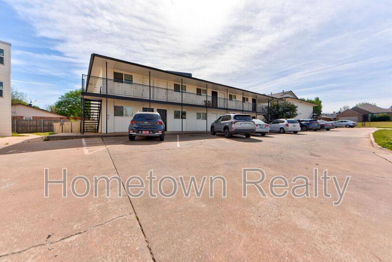 Apartment for rent at 1012 Chartrand Ave #31, Edmond, OK 73034