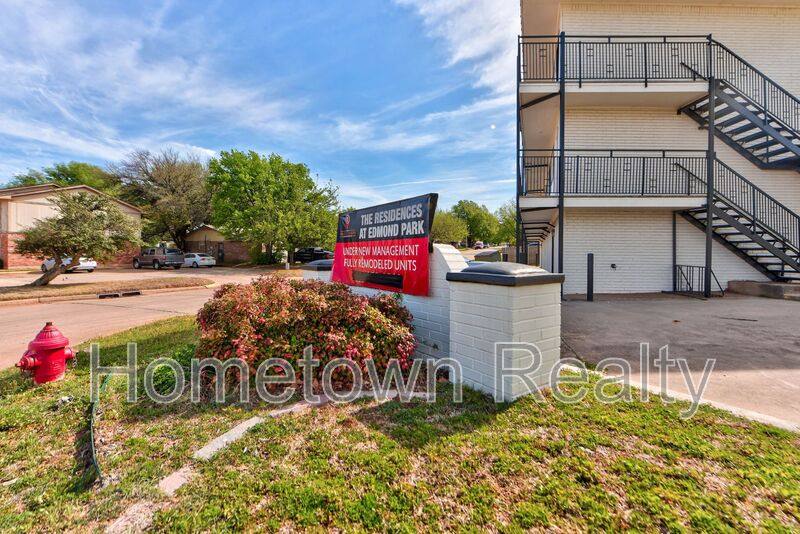 Apartment for rent at 1012 Chartrand Ave #31, Edmond, OK 73034