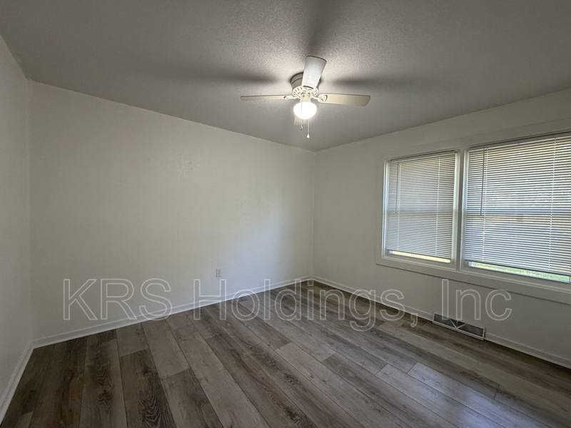 House for rent at 903 Freedom Ave, Portsmouth, VA 23701