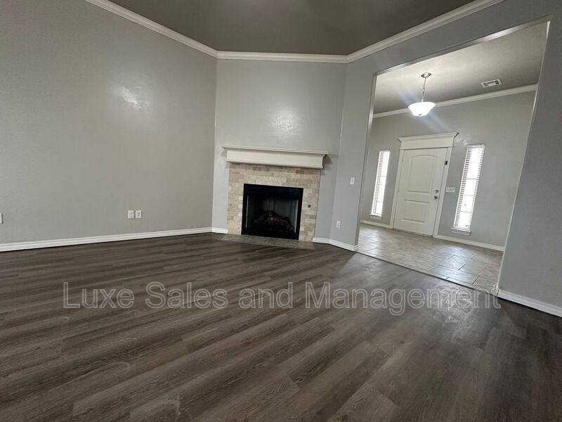 House for rent at 8017 NW 160th Terrace, Edmond, OK 73013