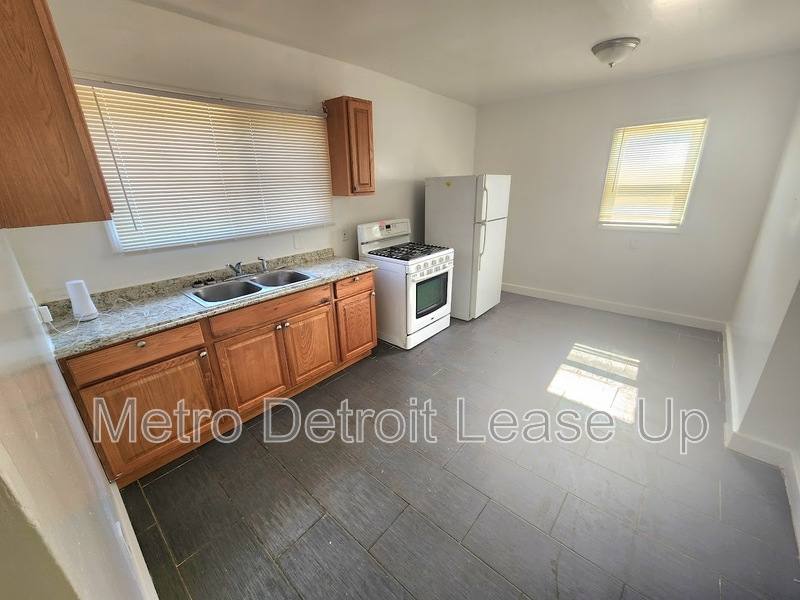 House for rent at 3651 Buckingham, Detroit, MI 48224