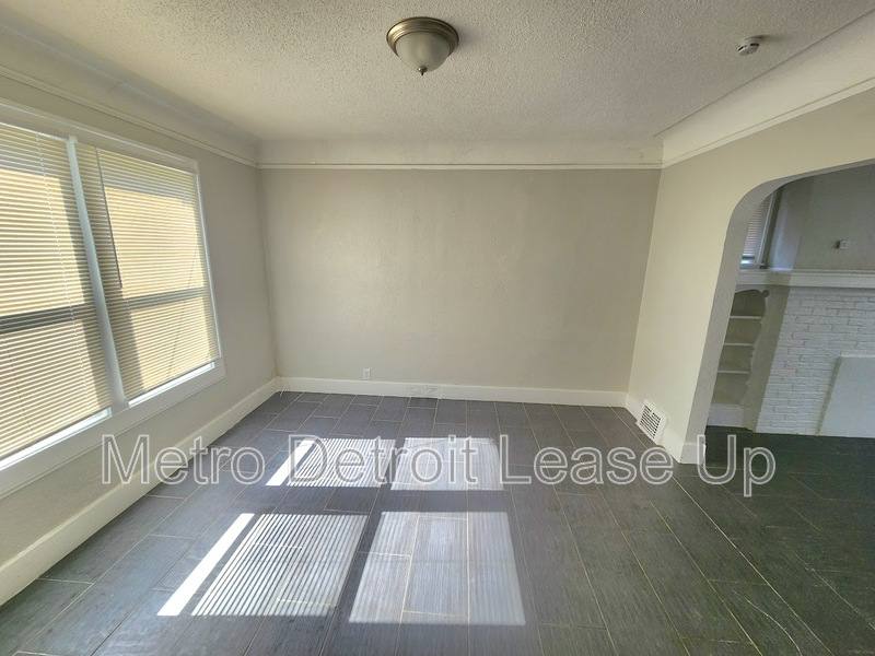 House for rent at 3651 Buckingham, Detroit, MI 48224