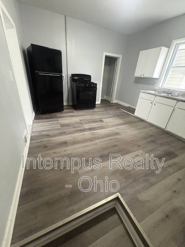 Apartment for rent at 7315 Guthrie Ave #1, Cleveland, OH 44102