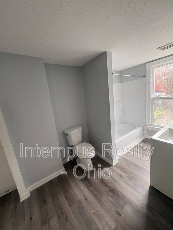 Apartment for rent at 7315 Guthrie Ave #1, Cleveland, OH 44102