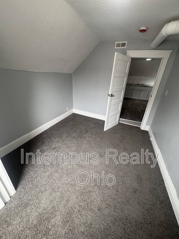 Apartment for rent at 7315 Guthrie Ave #2, Cleveland, OH 44102