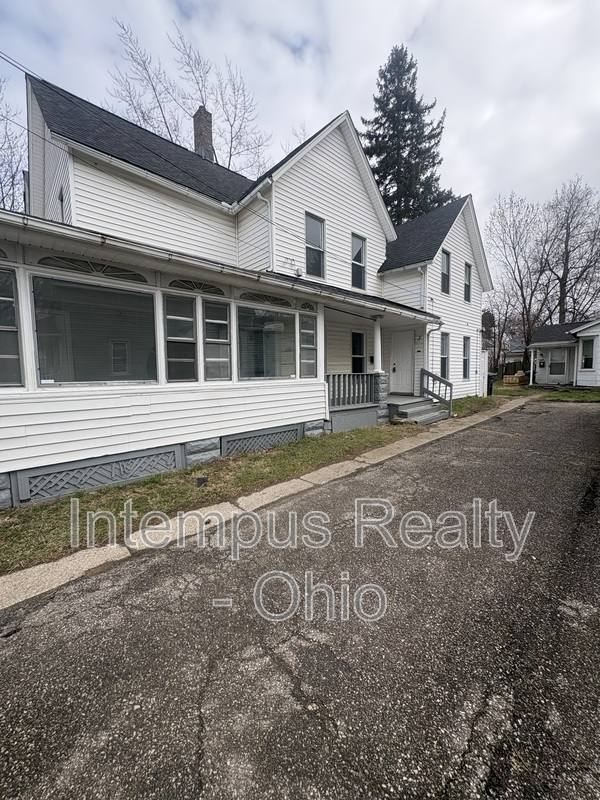 Apartment for rent at 7315 Guthrie Ave #2, Cleveland, OH 44102