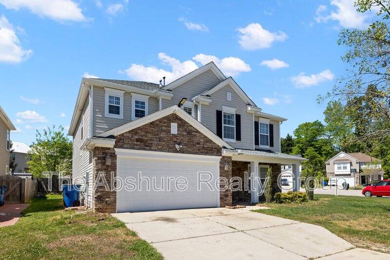 House for rent at 6571 Guard Hill Dr, Raleigh, NC 27610