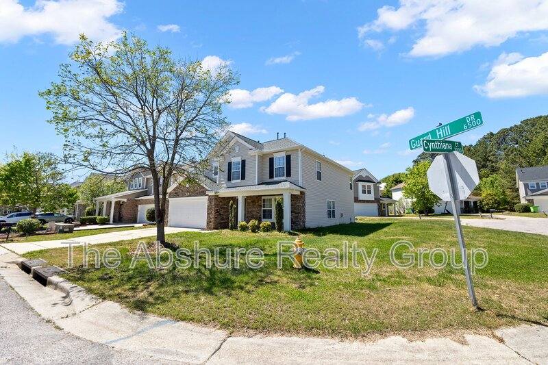House for rent at 6571 Guard Hill Dr, Raleigh, NC 27610