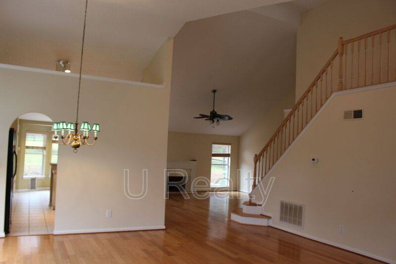 House for rent at 3010 Williams Station Rd, Matthews, NC 28105