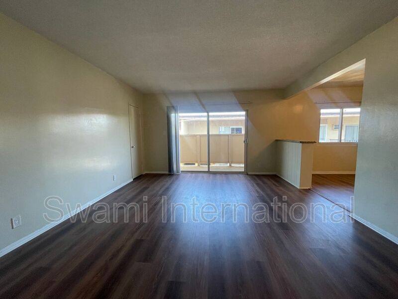 Apartment for rent at 633 S Walnut St #7, Inglewood, CA 90301