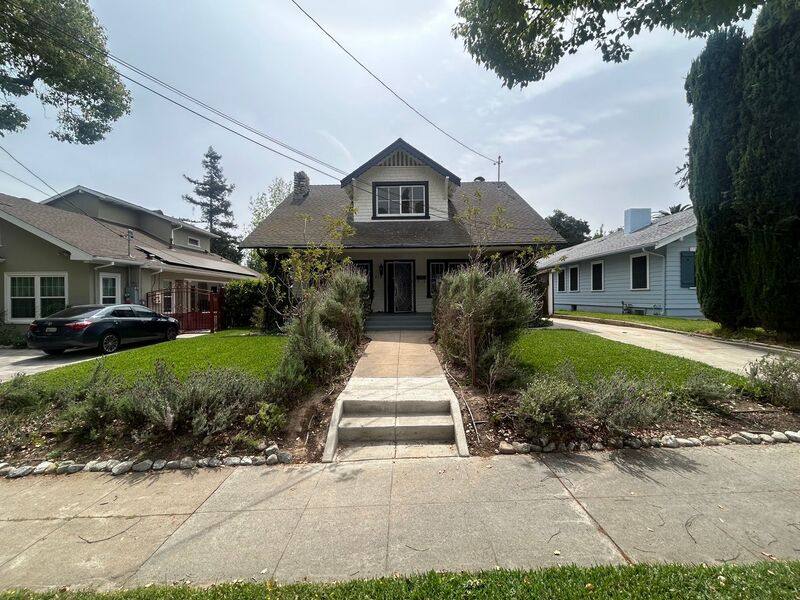 House for rent at 514 E Howard St, Pasadena, CA 91104