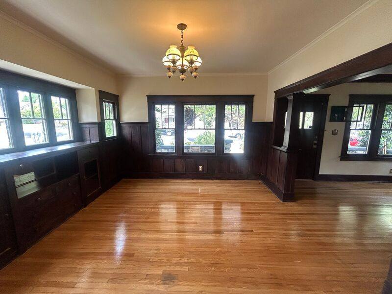 House for rent at 514 E Howard St, Pasadena, CA 91104