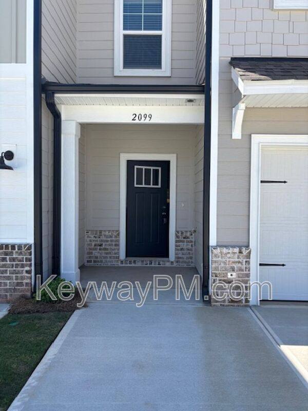 Townhouse for rent at 2099 Denmark Ave SE, Aiken, SC 29801