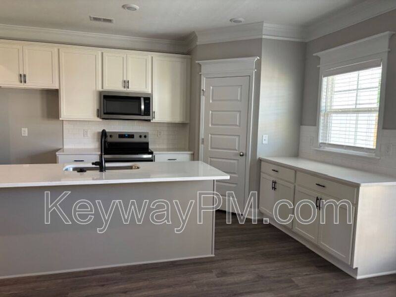 Townhouse for rent at 2099 Denmark Ave SE, Aiken, SC 29801