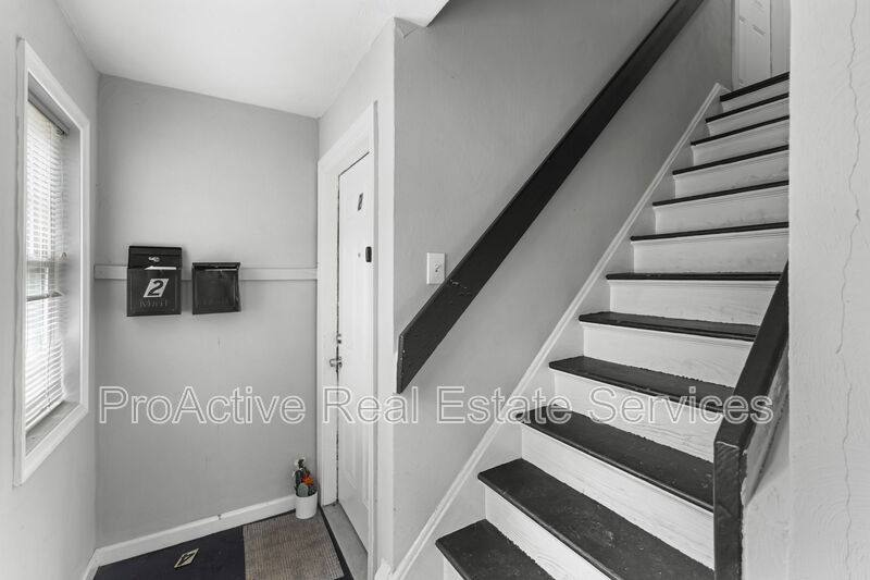 Apartment for rent at 1415 Commerce Ave #1, Chesapeake, VA 23324