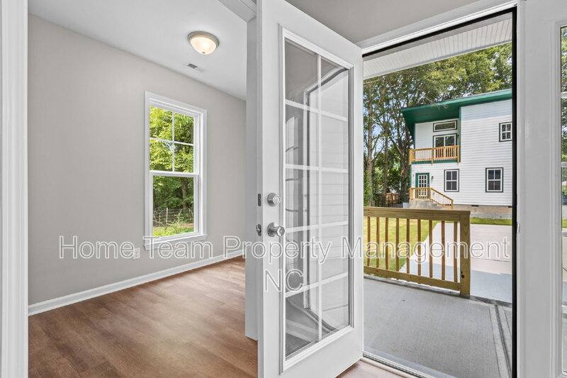 Apartment for rent at 214 N Guthrie #B, Durham, NC 27703