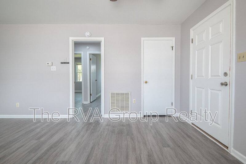 Apartment for rent at 3805 Woodlawn St #12, Hopewell, VA 23860