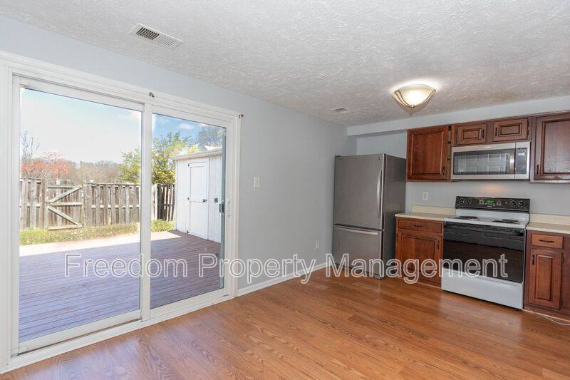 Townhouse for rent at 4686 Hercules Lane, Woodbridge, VA 22193