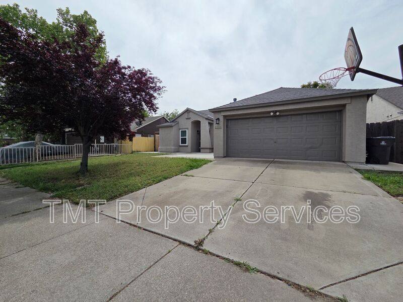 House for rent at 2234 Wall St, Stockton, CA 95206