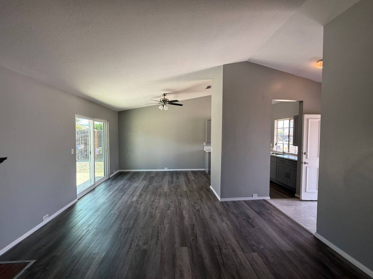 House for rent at 44466 Meadow Grove St, Hemet, CA 92544