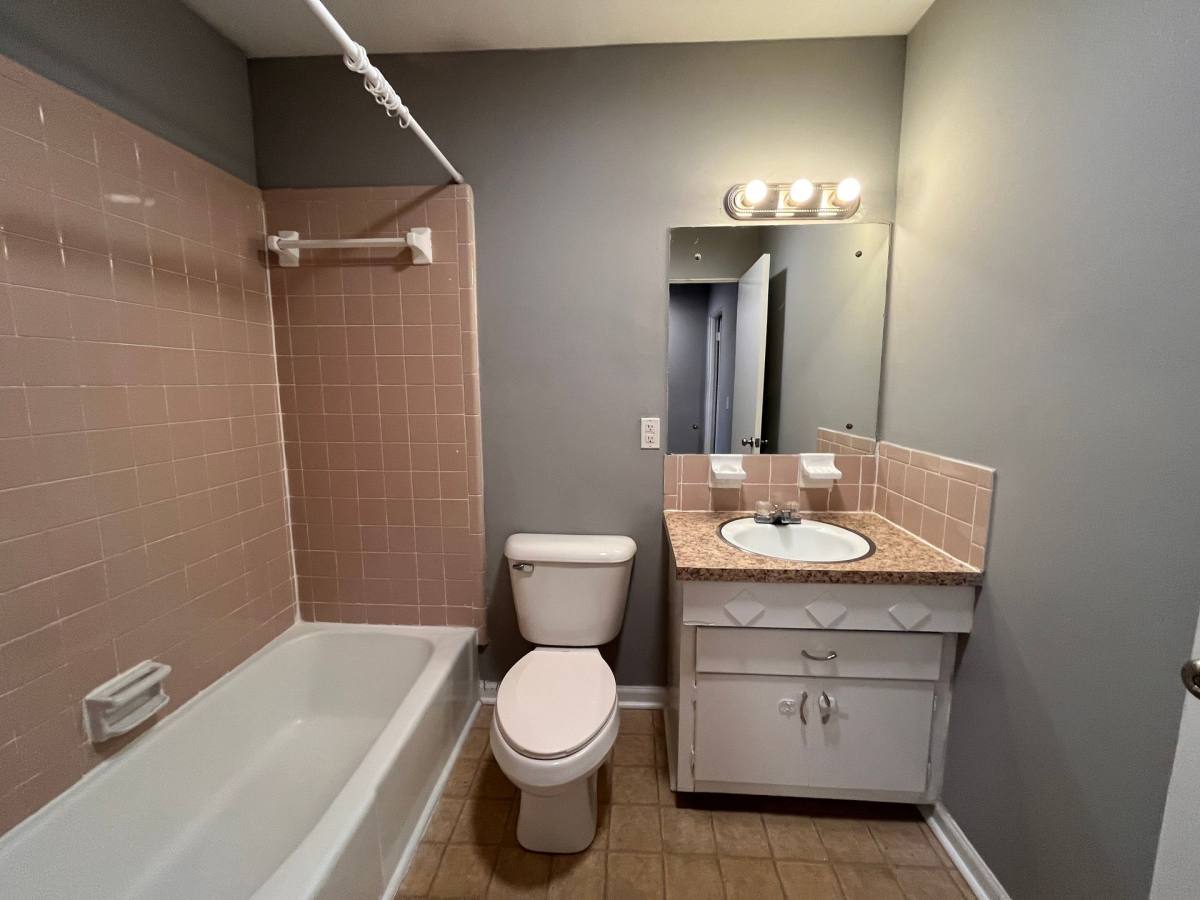 Townhouse for rent at 915 Moreland Dr, Kingsport, TN 37664