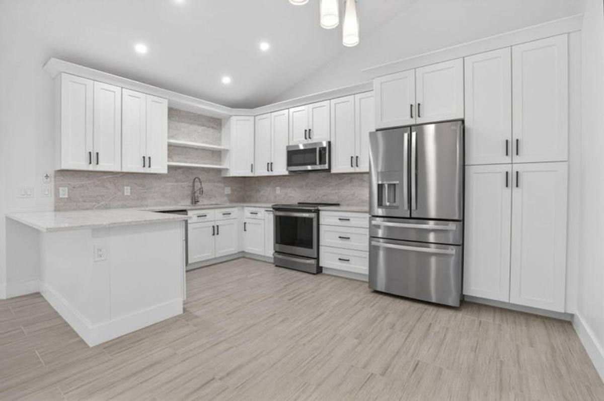 Townhouse for rent at 5230 Woodruff Lane, Palm Beach Gardens, FL 33418