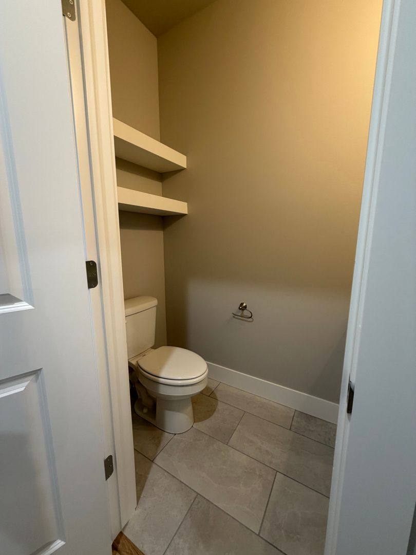 Townhouse for rent at 1002 Seaborn Way, Gravette, AR 72736