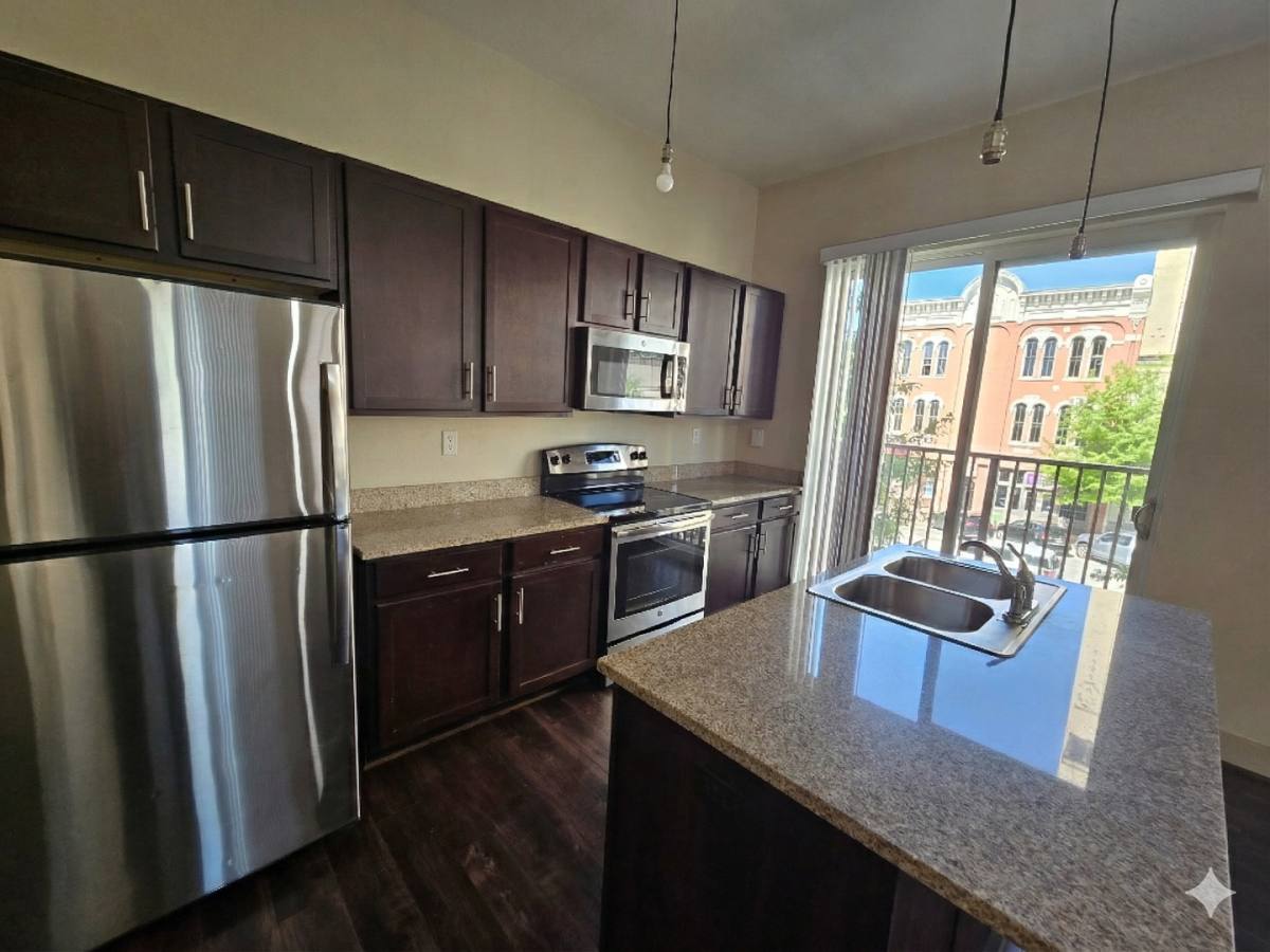 Apartment for rent at 79 Commerce St, Montgomery, AL 36104