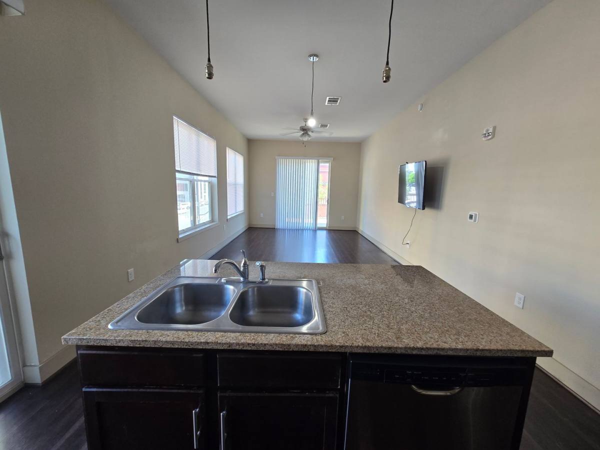 Apartment for rent at 79 Commerce St, Montgomery, AL 36104